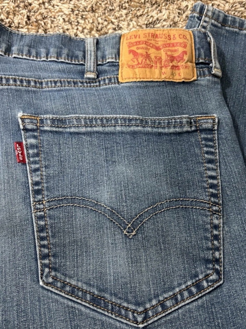 Levi's 505 Red Tag Men’s Blue Medium Wash Denim Straight Leg Jeans 40 x 30